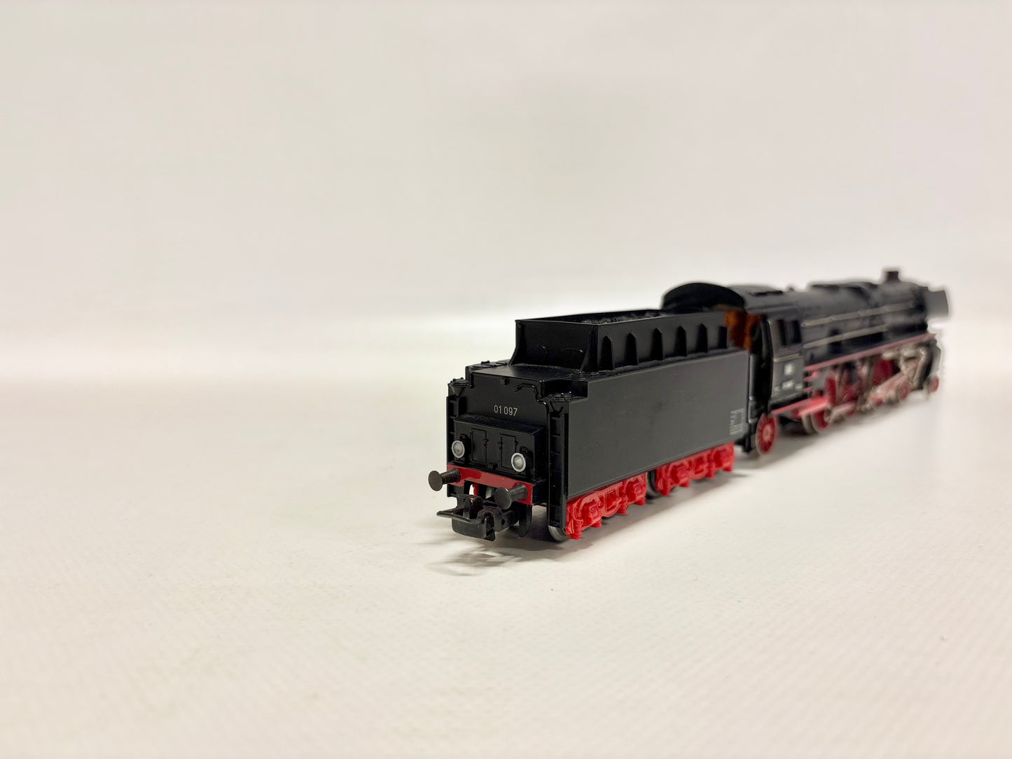 Märklin 3048 Dampflok Br 01 097 mit Rauchsatz DB AC H0